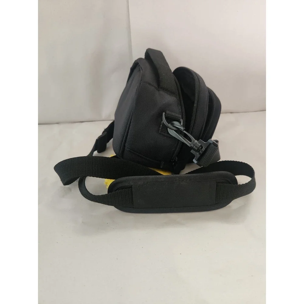 Sony Black Camera Media Soft Carrying Case Padded Adjustable Carry Strap EUC